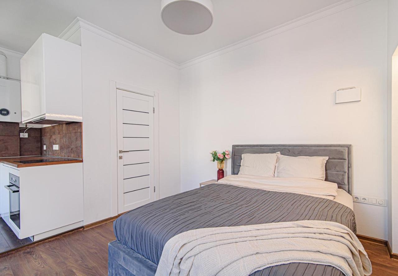 Welcoming Studio In Historic Vilnius With Free Parking By Urban Rent Exterior foto