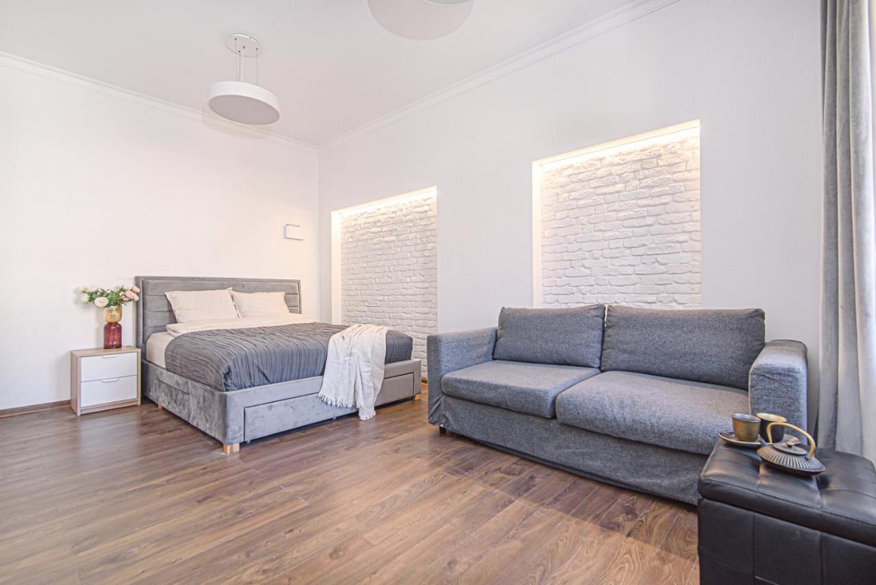 Welcoming Studio In Historic Vilnius With Free Parking By Urban Rent Exterior foto