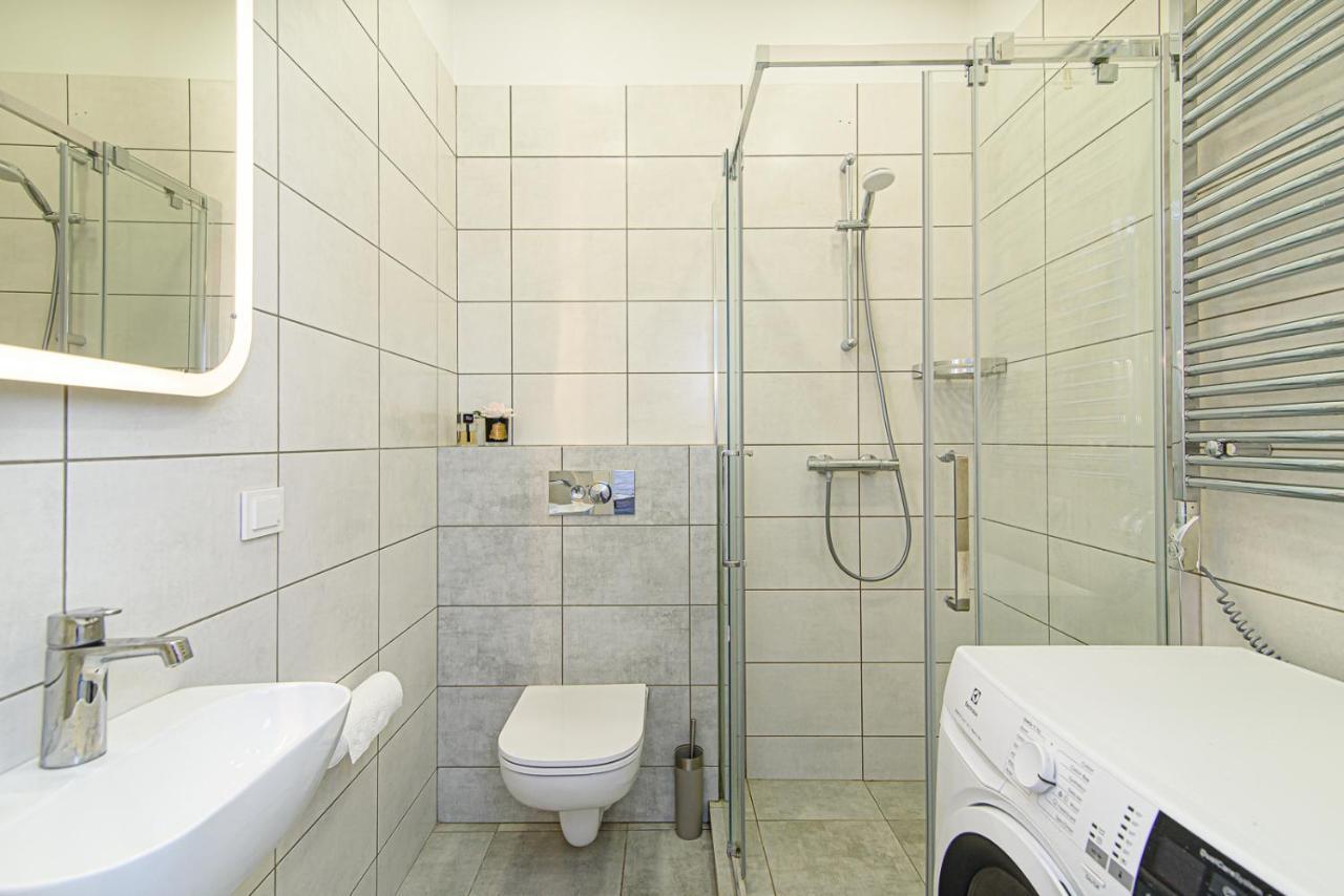 Welcoming Studio In Historic Vilnius With Free Parking By Urban Rent Exterior foto